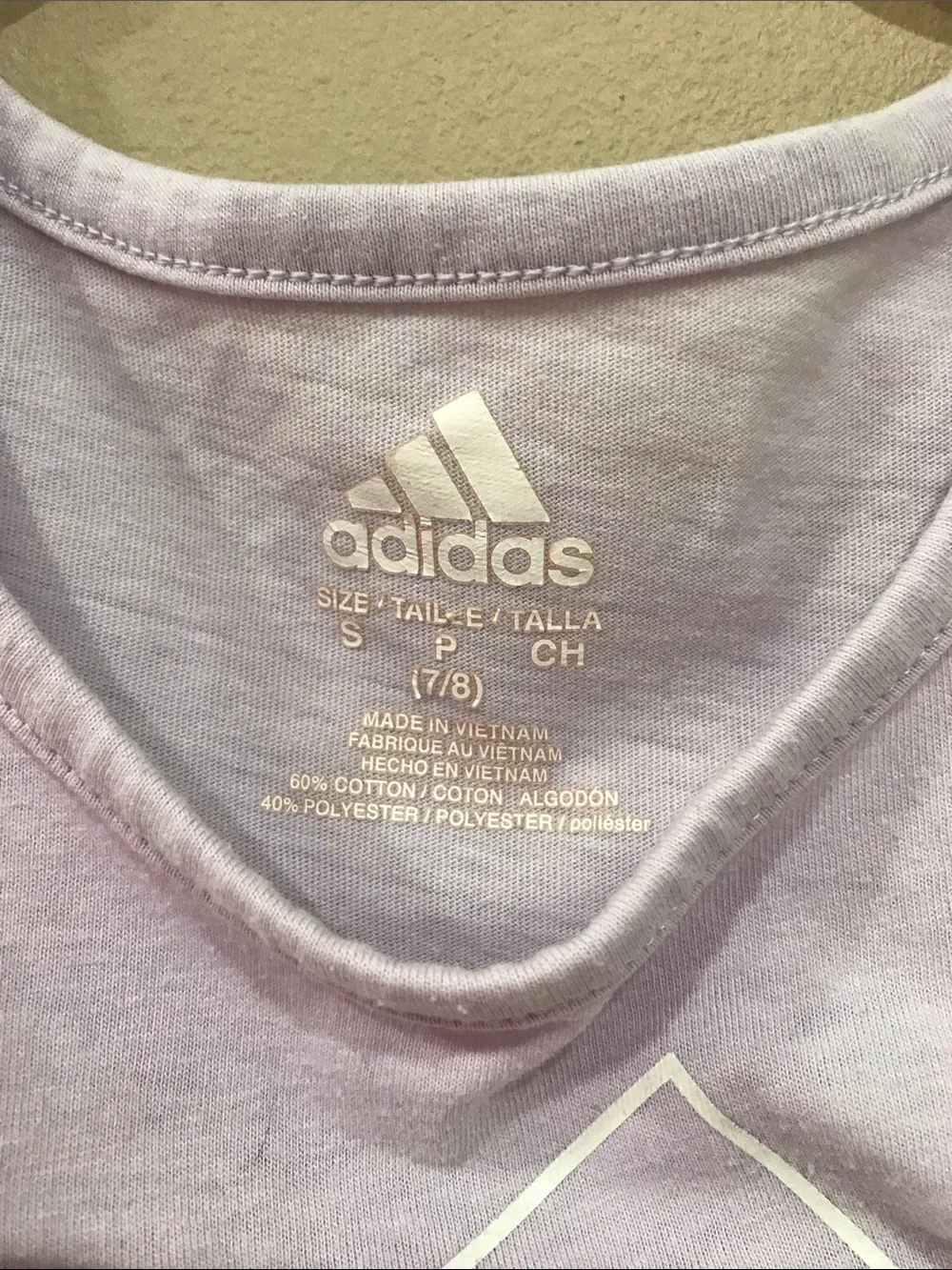 🍏 Adidas Girl’s Lavender Short Sleeved Top, Size S (7-8 years)